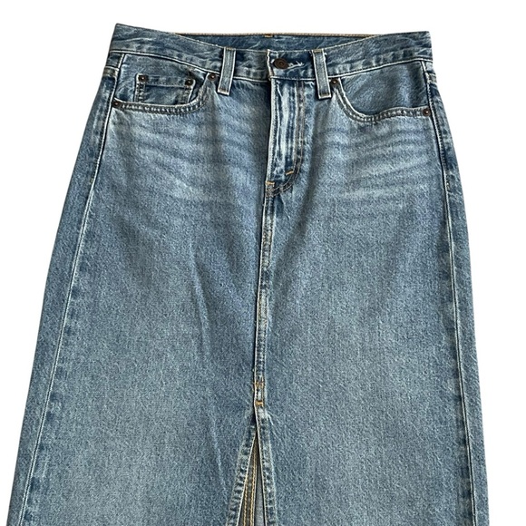 Levi’s Column Ankle Skirt Front Slit Women’s Size 24 Cotton
90s Style Versatile - Picture 4 of 11
